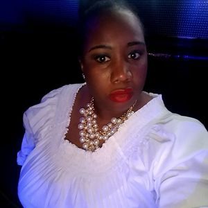 Meet your Posher, Pam